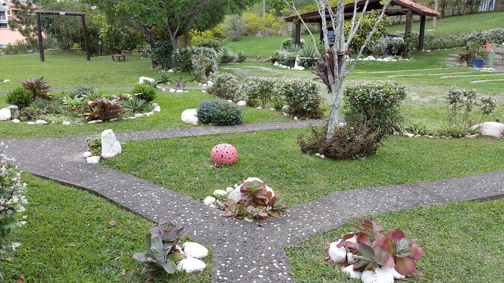 Residencial Emery Village Garopaba Esterno foto